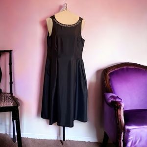 Tahari Dress (navy blue)